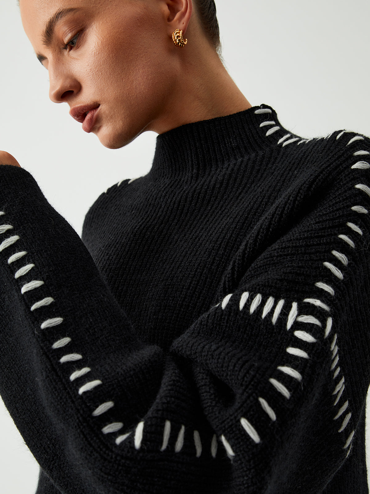 MEIS™ | Shift The Focus Oversized Mockneck Sweater