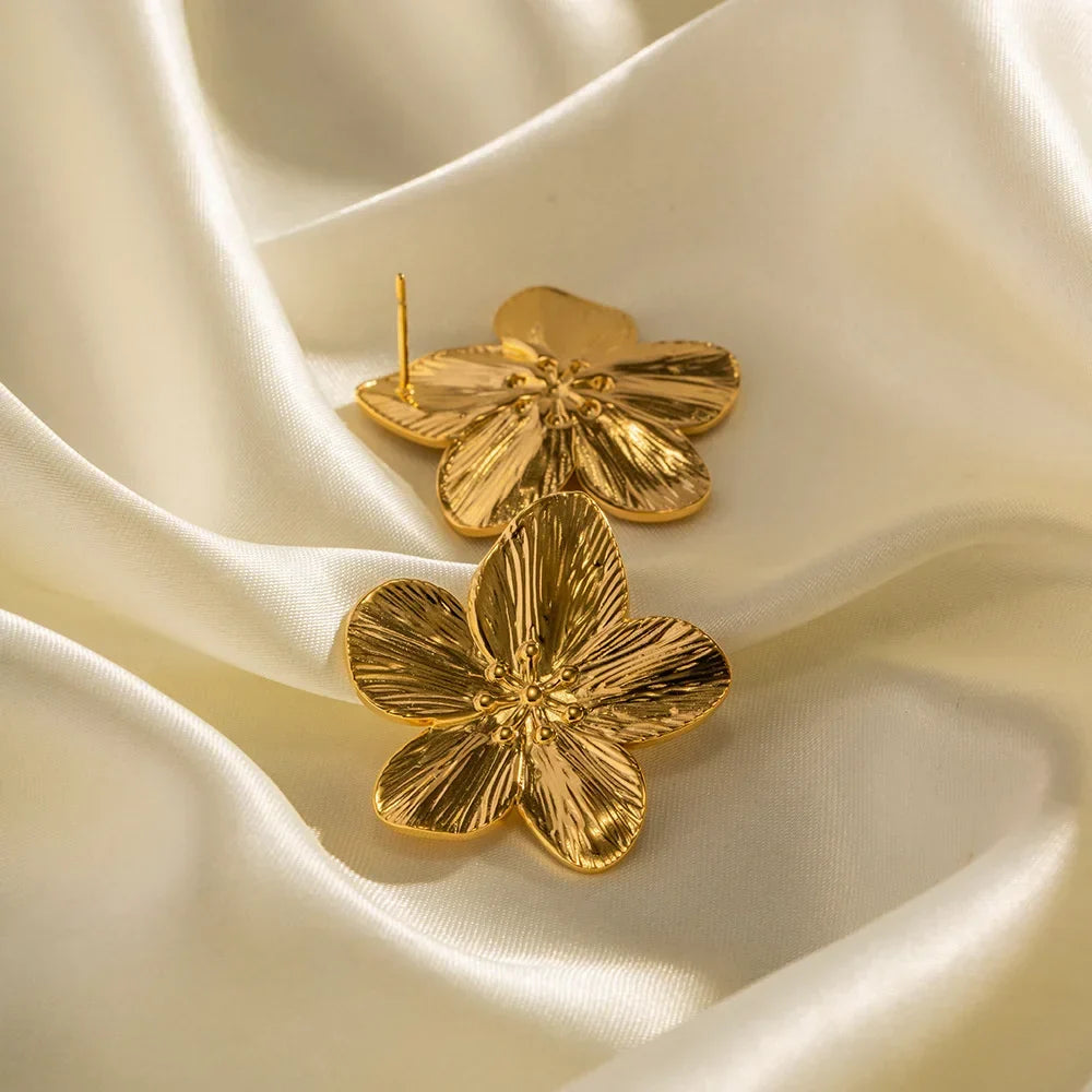 MEIS™ | Golden Flower Stud Earrings